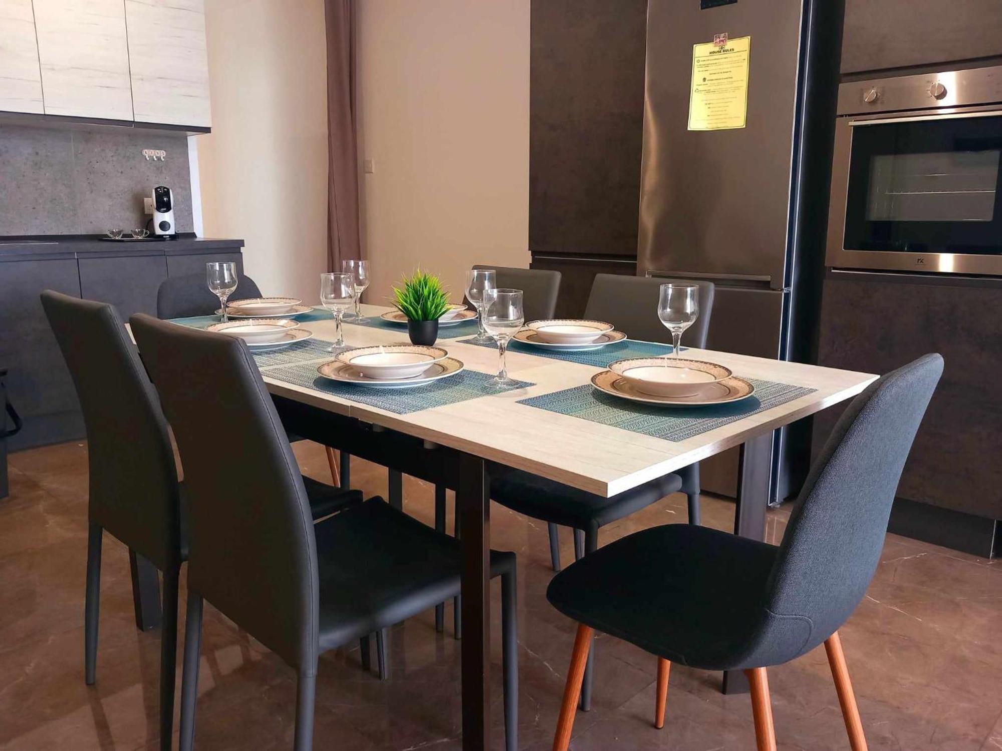 Large, 3 Bedroom Apartment In Marsascala Marsaskala Esterno foto