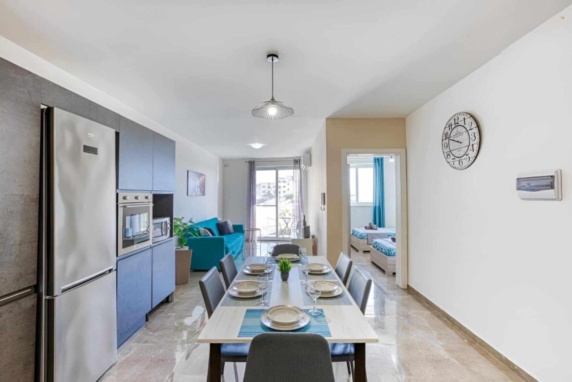 Large, 3 Bedroom Apartment In Marsascala Marsaskala Esterno foto